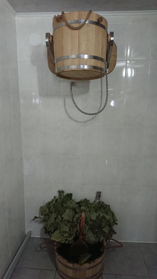 "У Пасічника" Котедж Для Сім'Ї Yaremche Ngoại thất bức ảnh